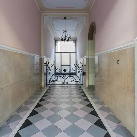 Apartamento Luxury 2-bedroom Station *